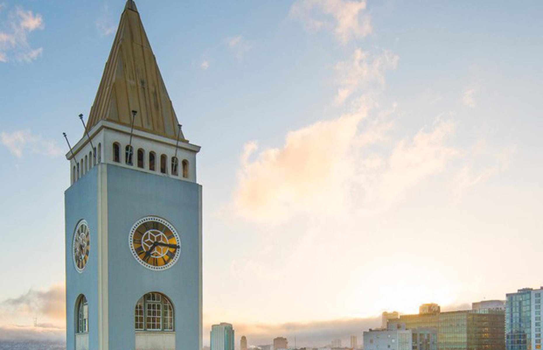 Uhrenturm-Wohnung (San Francisco, USA)